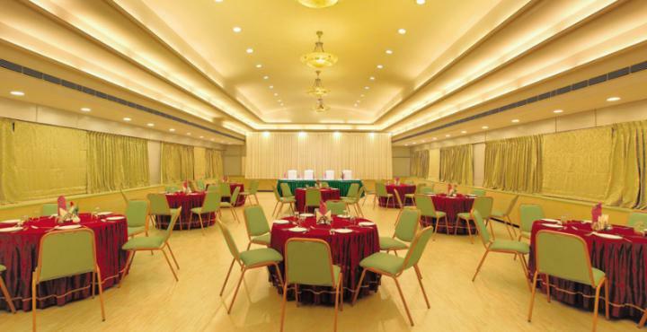 Biverah Hotel & Suites Тривандрум Экстерьер фото